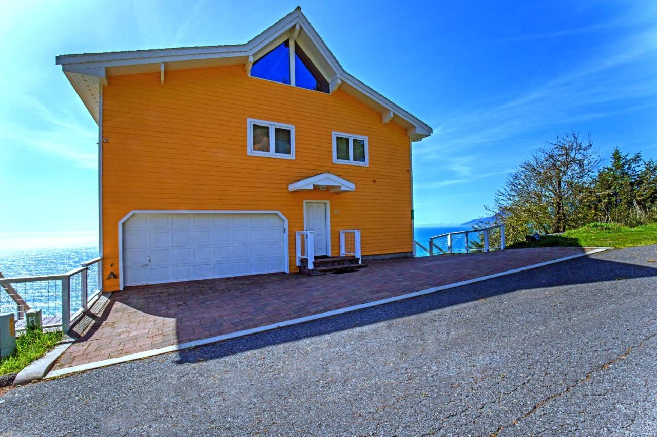 Amazing Oceanview 2 Bedroom Oceanfront! By Oceanviewhottubs Shelter Cove, Ca Tesla Ev Station Exterior photo