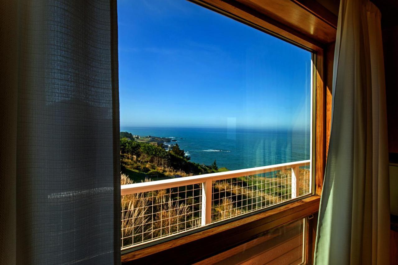 Amazing Oceanview 2 Bedroom Oceanfront! By Oceanviewhottubs Shelter Cove, Ca Tesla Ev Station Exterior photo